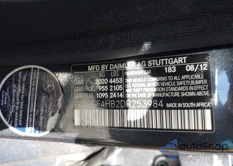 2013 Mercedes-Benz C 250 Sport from USA, damaged, VIN WDDGF4HB2DR253984